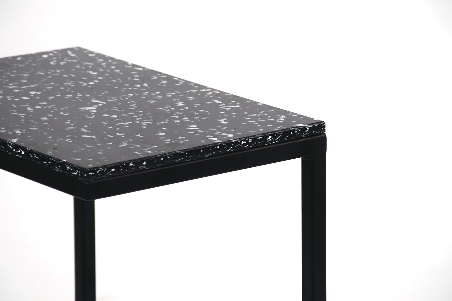 Mesa Lateral Tuka-Orca
