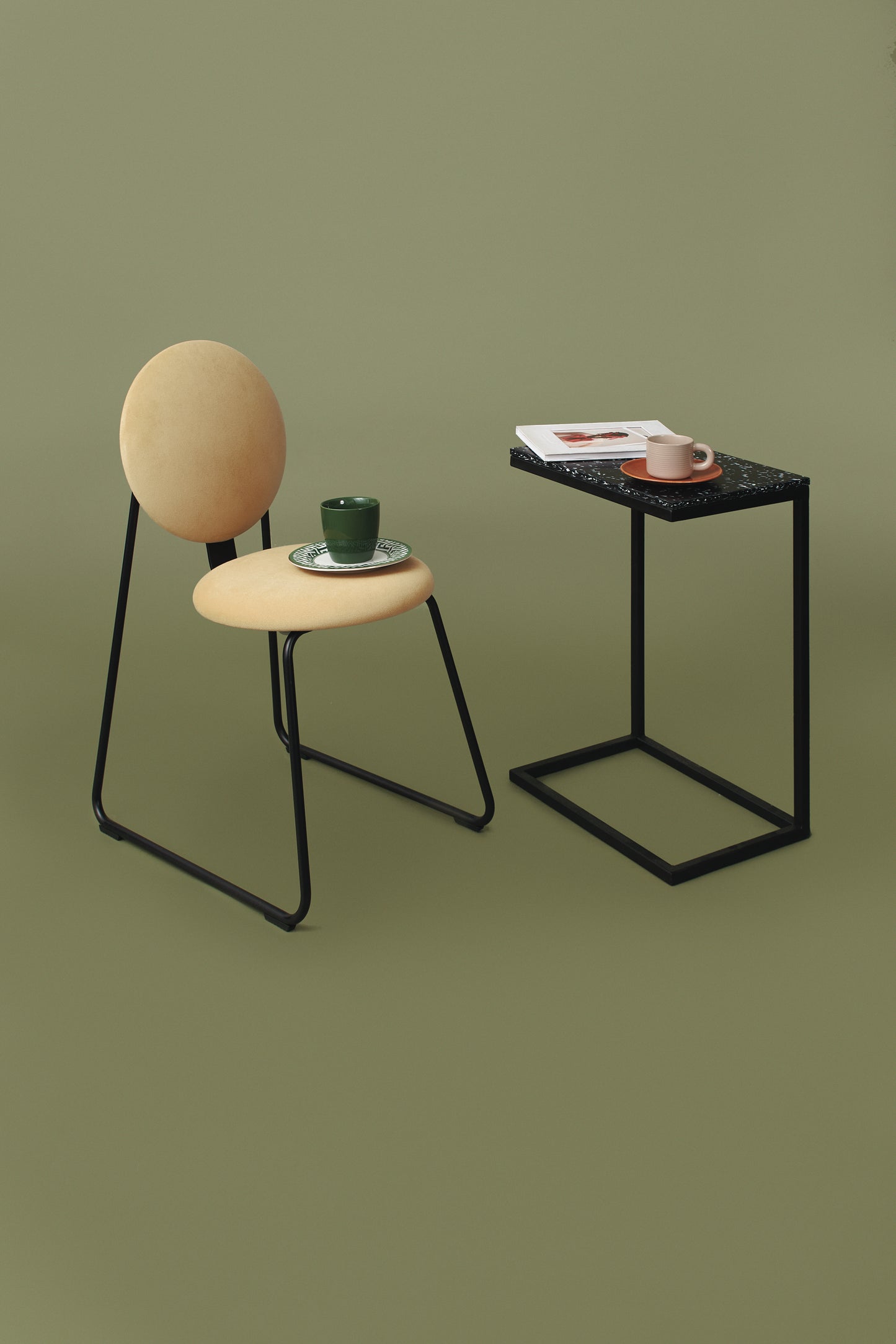 Mesa Lateral Tuka-Orca